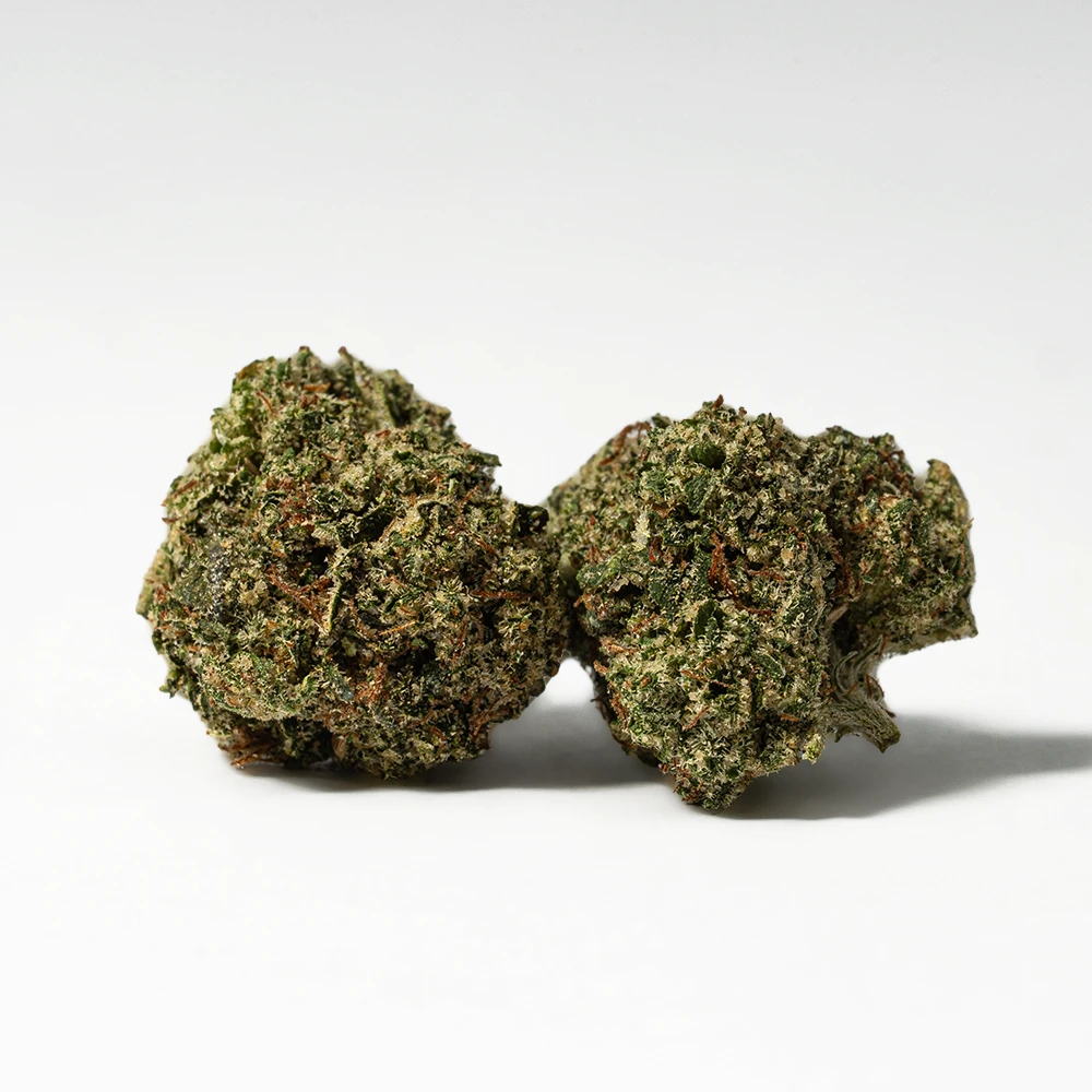 Gelato has a flavor that's said to be much like a sweet sherbet, with fruity blueberry and orange flavors. The aroma is just as sickly sweet, with a lavender citrus berry bouquet that has a woody effect as the nugs are broken apart and smoked. Although it has a tasty flavor, Gelato is definitely best loved for its effects. Even with its slight indica dominance, the high is head heavy in nature and won't leave you sedated or couch-locked.