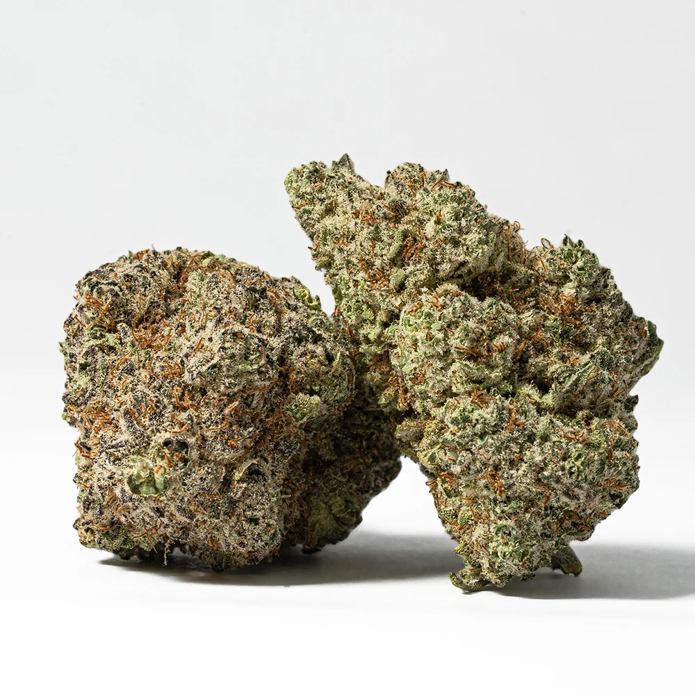 The Poison Fruit high starts with a slow build of effects, beginning behind the eyes and in the forehead with a sense of happiness. This euphoria will slowly expand and grow, reaching throughout your entire mind and helping you to feel fully calm and pretty unfocused, not really able to do much of anything but smile.