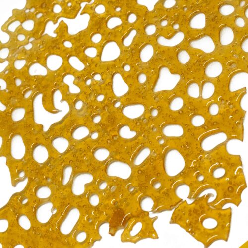 House Shatter – Death Bubba offers a rich earthy-pine flavor and intensely calming, body-heavy effects—making it an ideal choice for evening use or winding down before sleep.